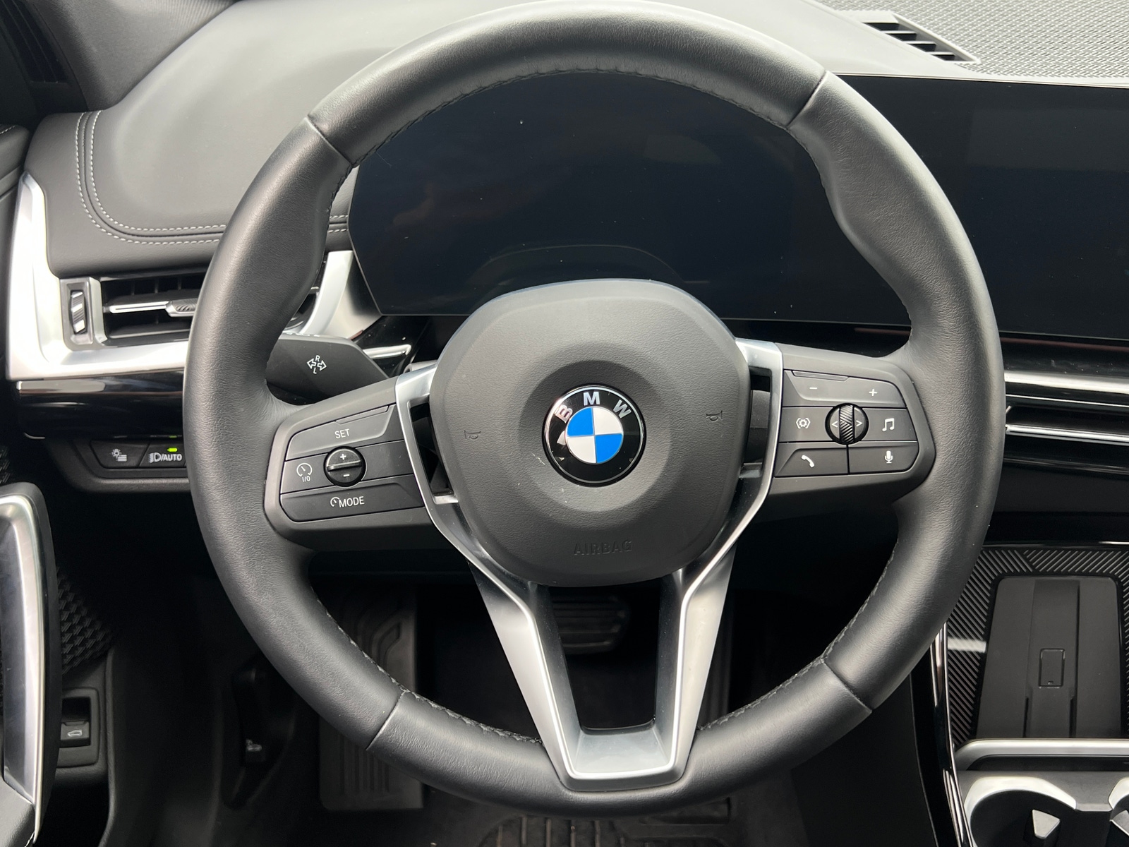 Thumbnail: 2026 BMW X1 - 4