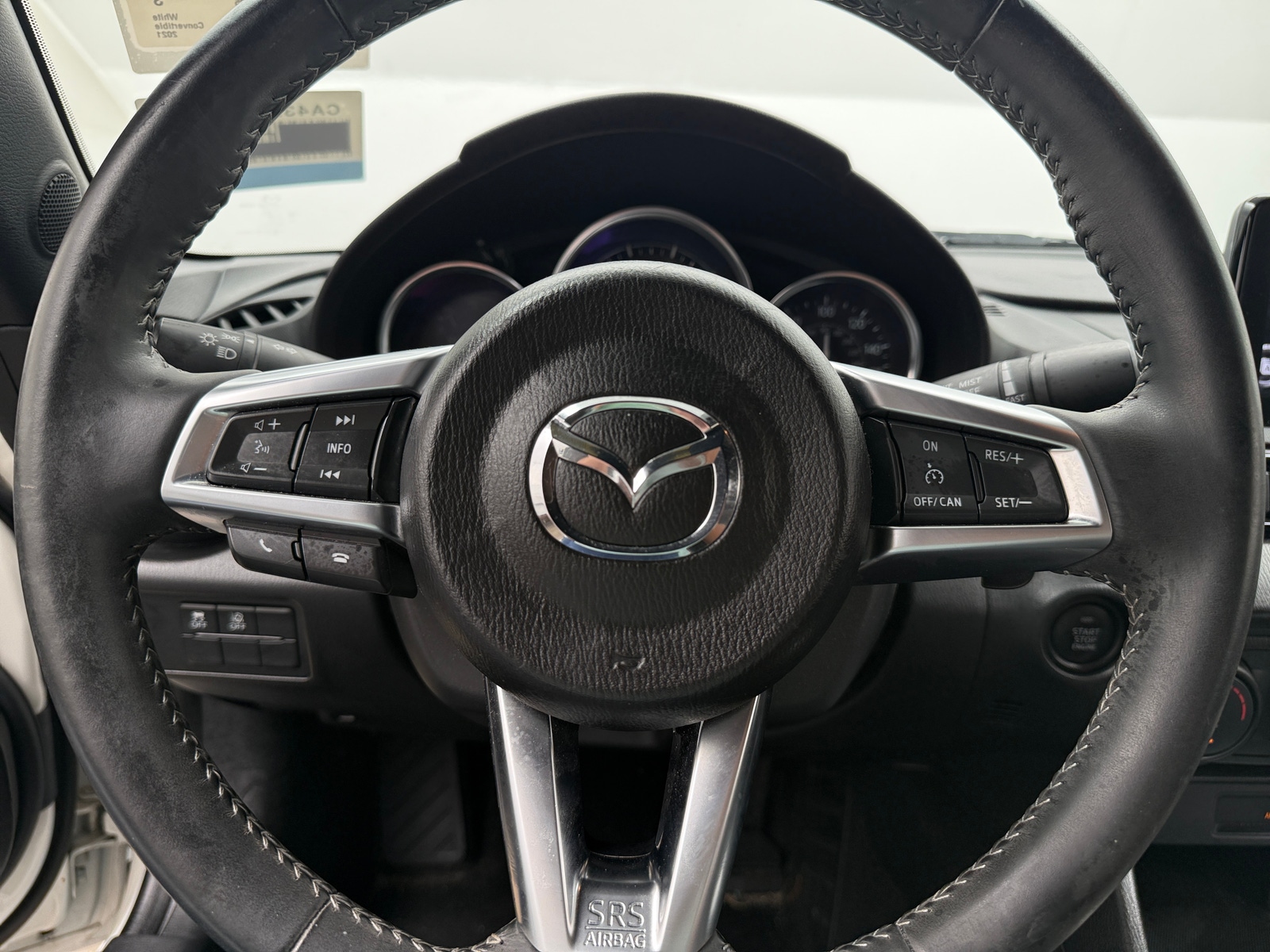 Thumbnail: 2021 Mazda MX-5 Miata - 4