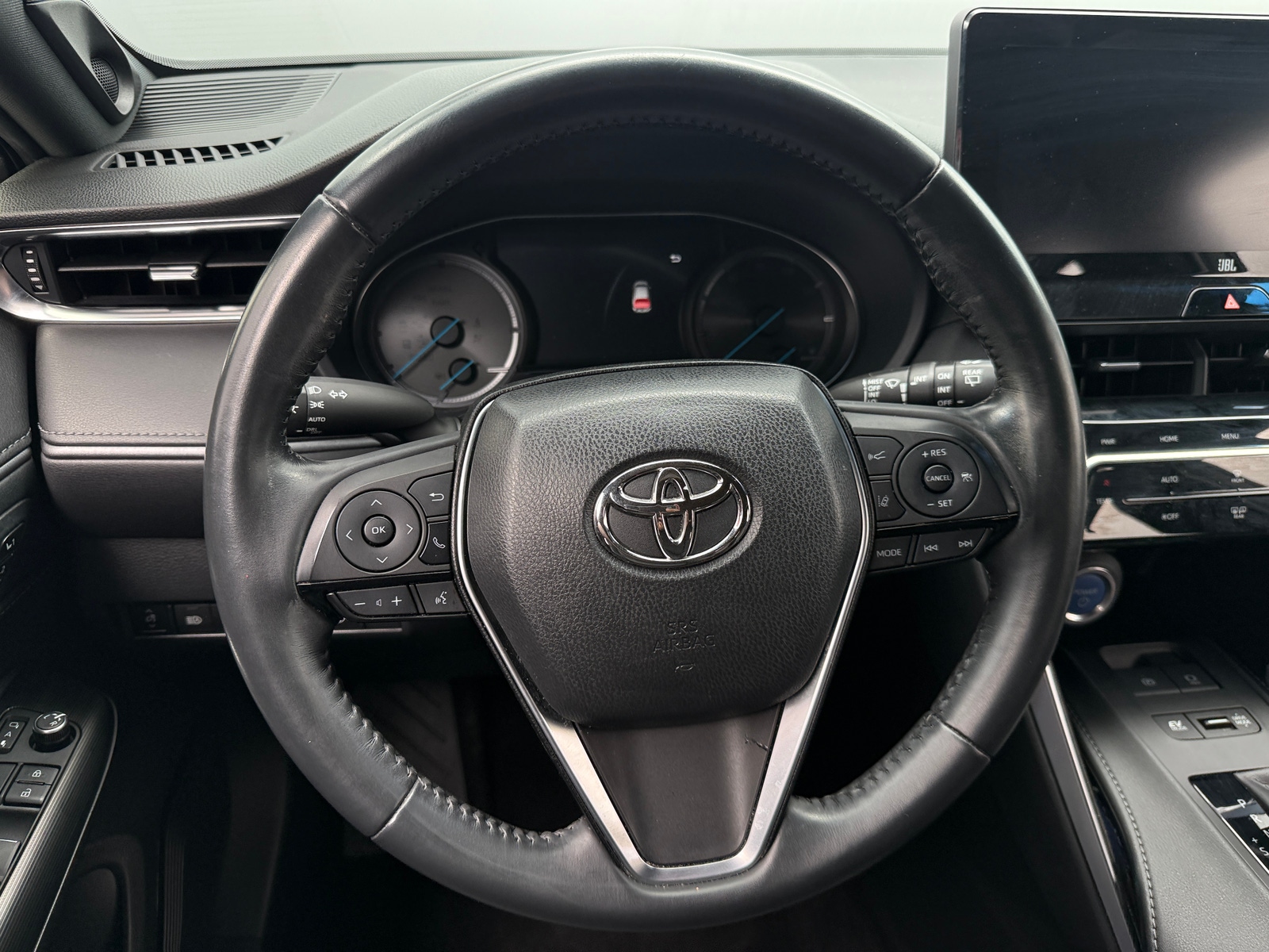 Thumbnail: 2021 Toyota Venza - 4