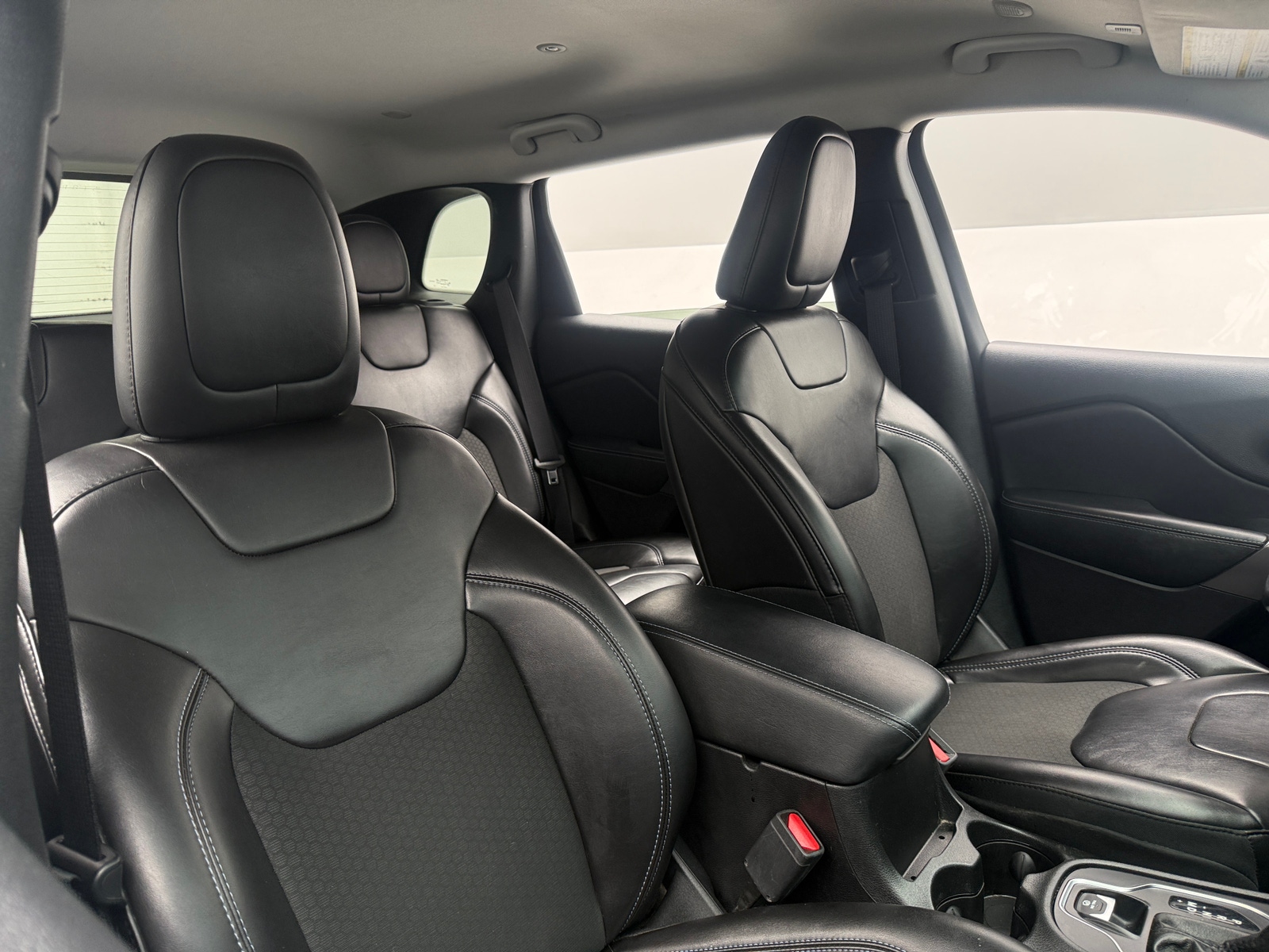 Thumbnail: 2019 Jeep Cherokee - 2