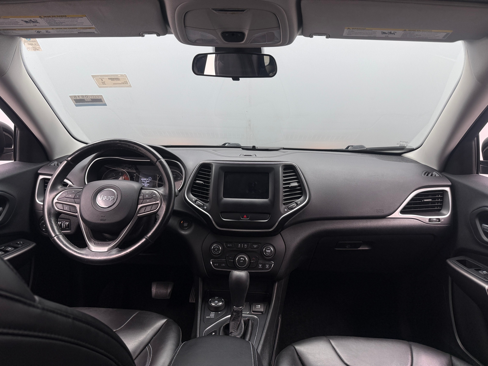 Thumbnail: 2019 Jeep Cherokee - 3