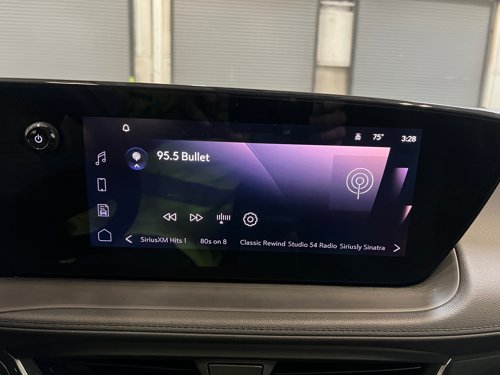 Thumbnail: 2025 Buick Encore GX - 3