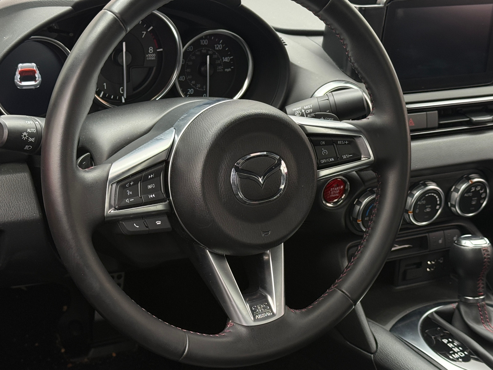 Thumbnail: 2019 Mazda MX-5 Miata - 3