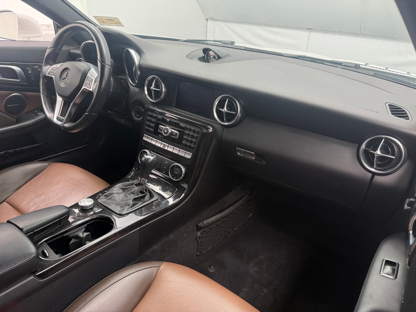 Thumbnail: 2015 Mercedes-Benz SLK - 2