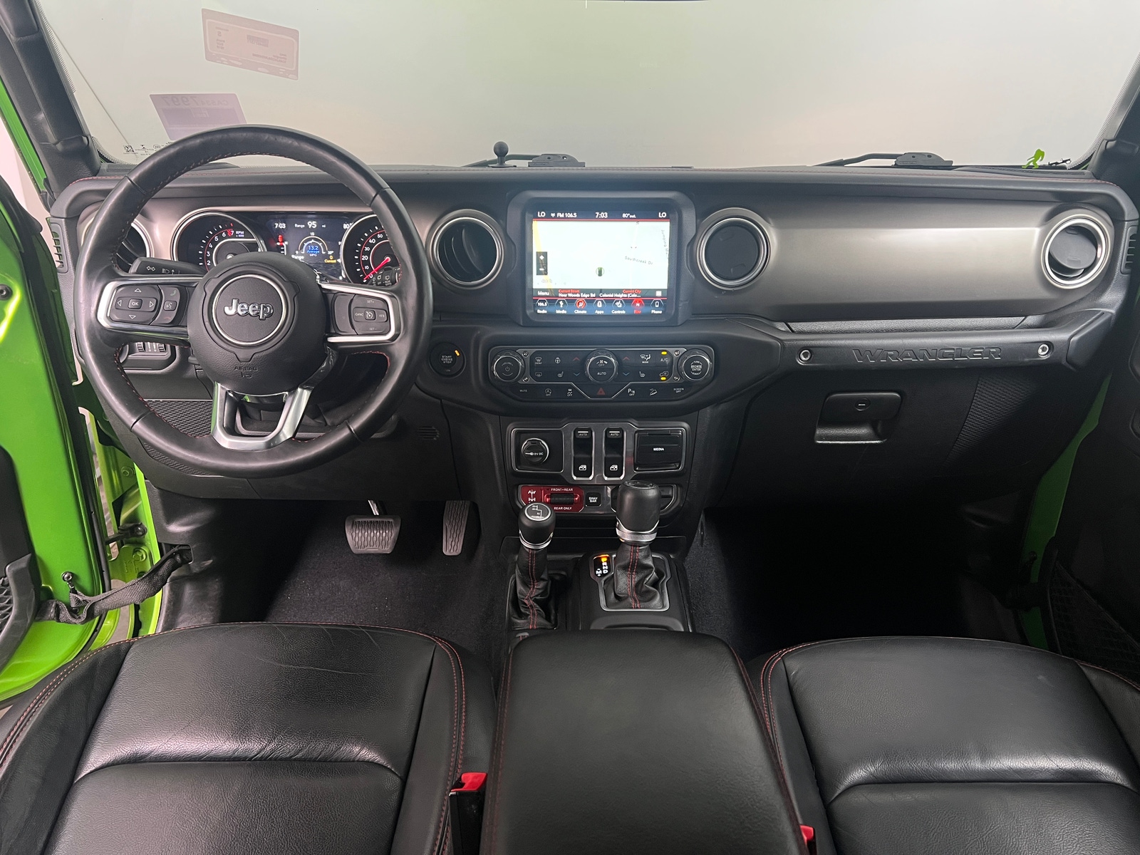 Thumbnail: 2018 Jeep Wrangler - 3