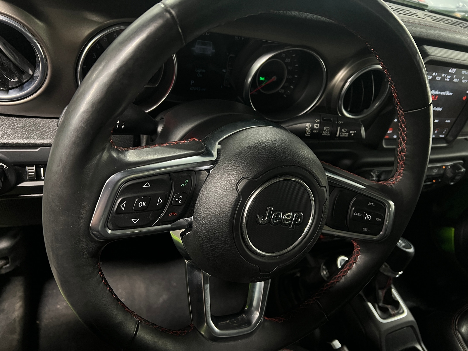 Thumbnail: 2018 Jeep Wrangler - 5