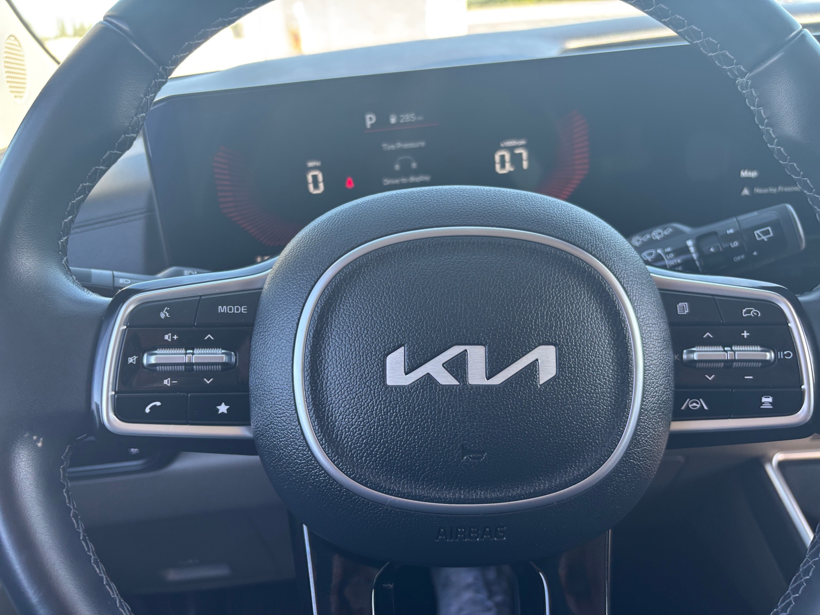 Thumbnail: 2026 Kia Carnival - 4
