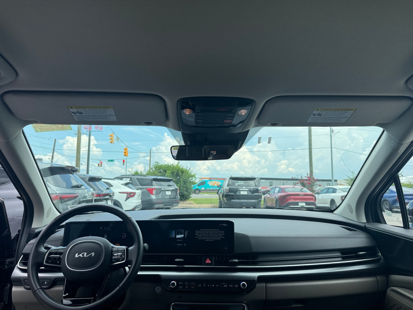 Thumbnail: 2026 Kia Carnival - 3