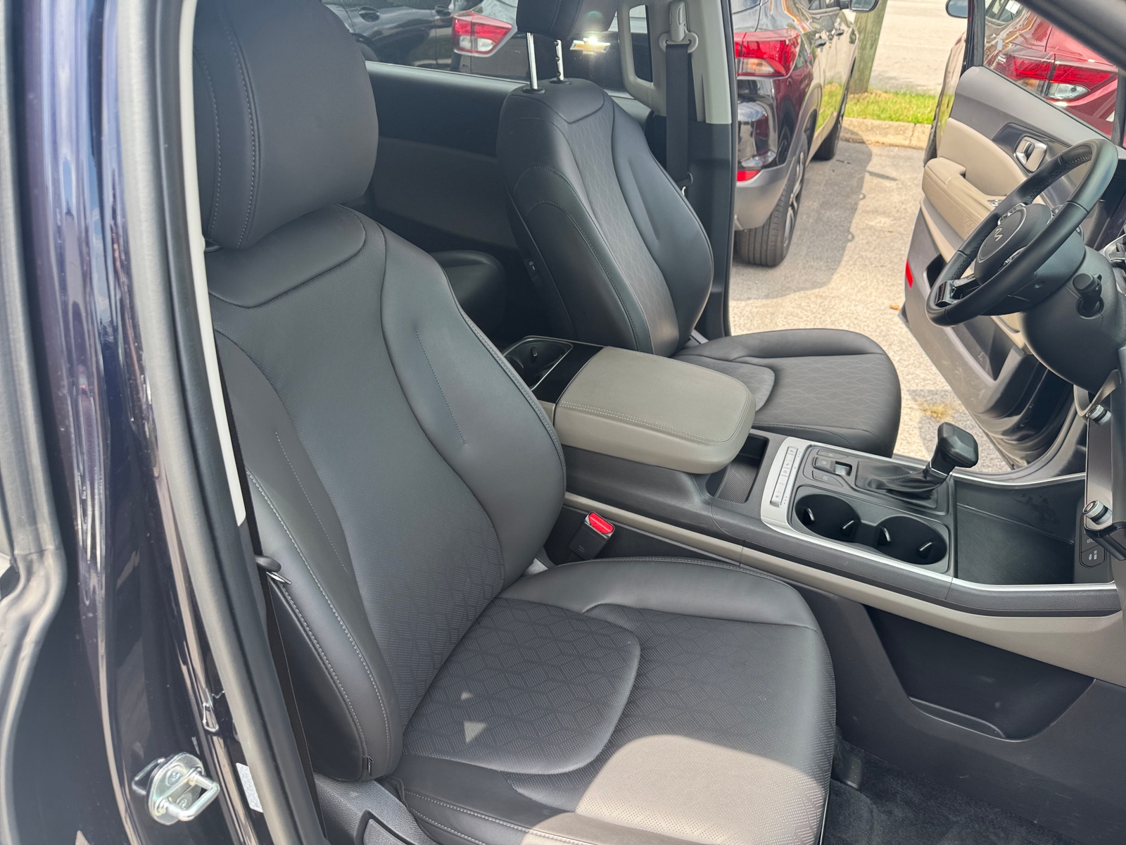 Thumbnail: 2026 Kia Carnival - 2