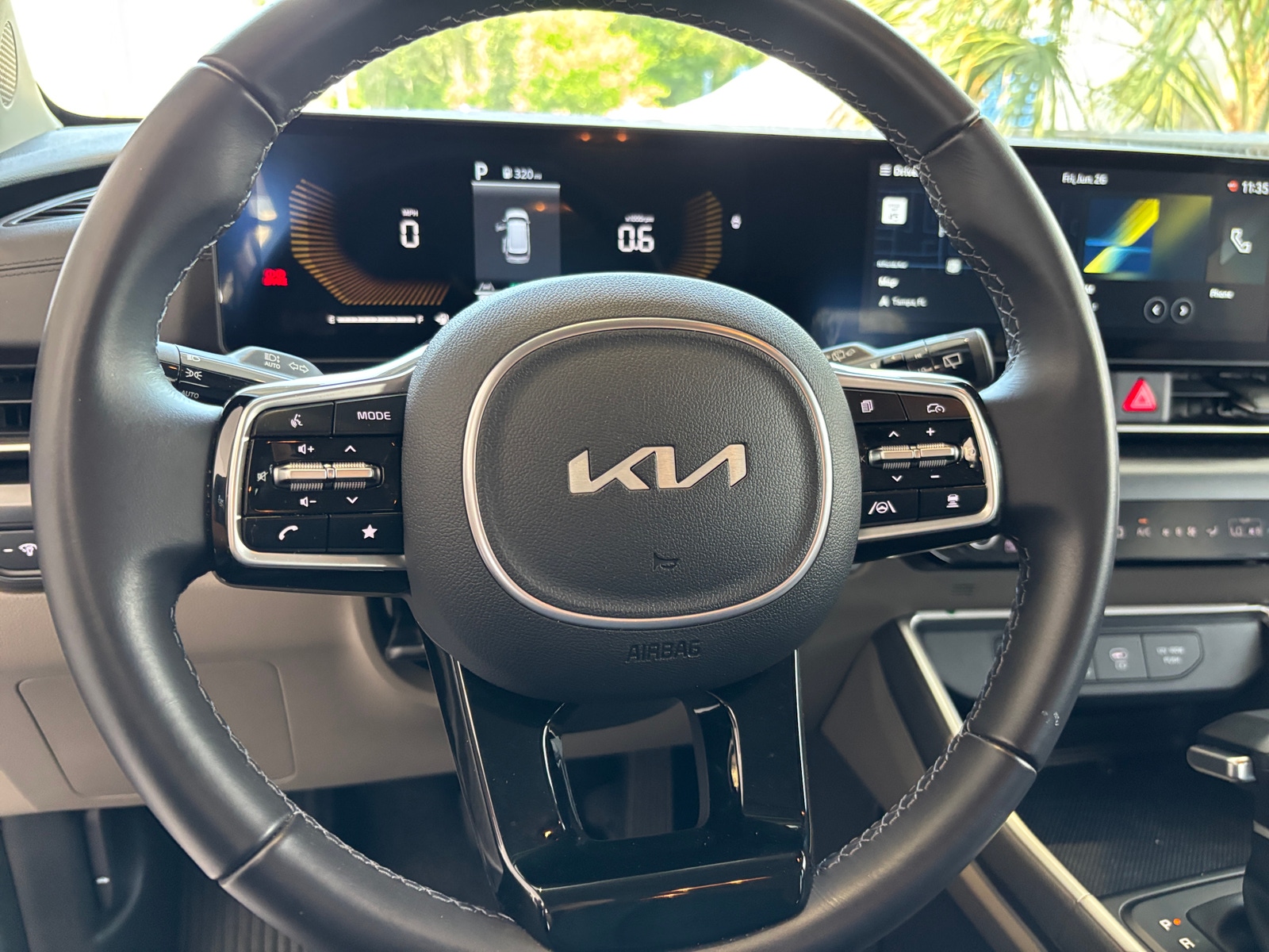 Thumbnail: 2026 Kia Carnival - 4