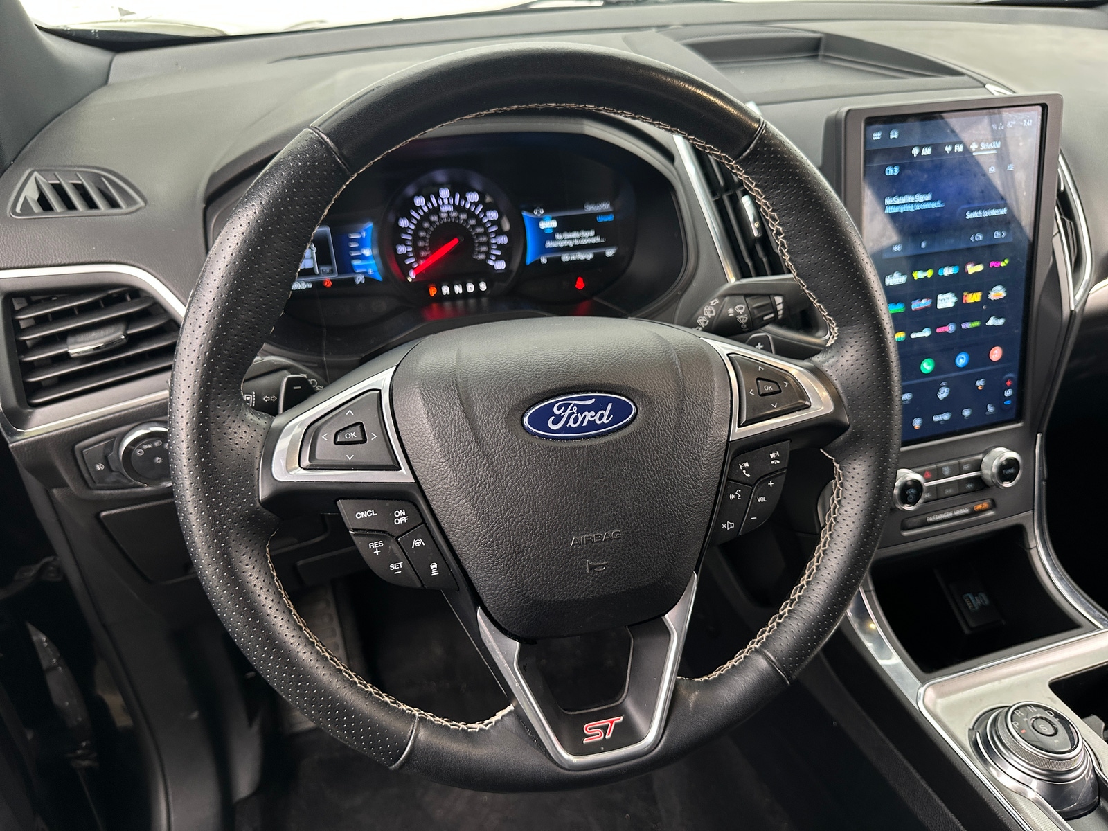Thumbnail: 2022 Ford Edge - 4