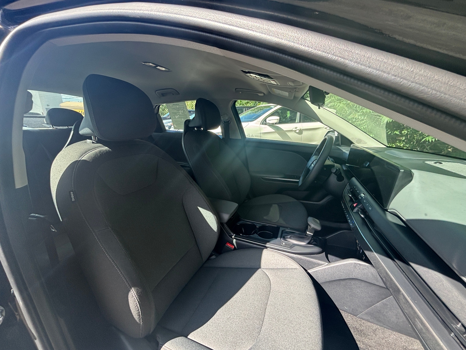 Thumbnail: 2025 Kia K4 - 2