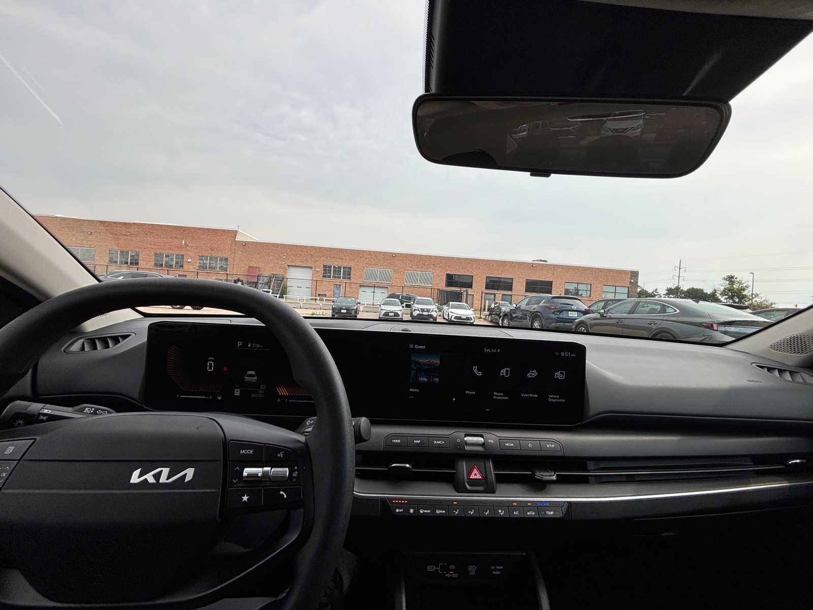 Thumbnail: 2025 Kia K4 - 3