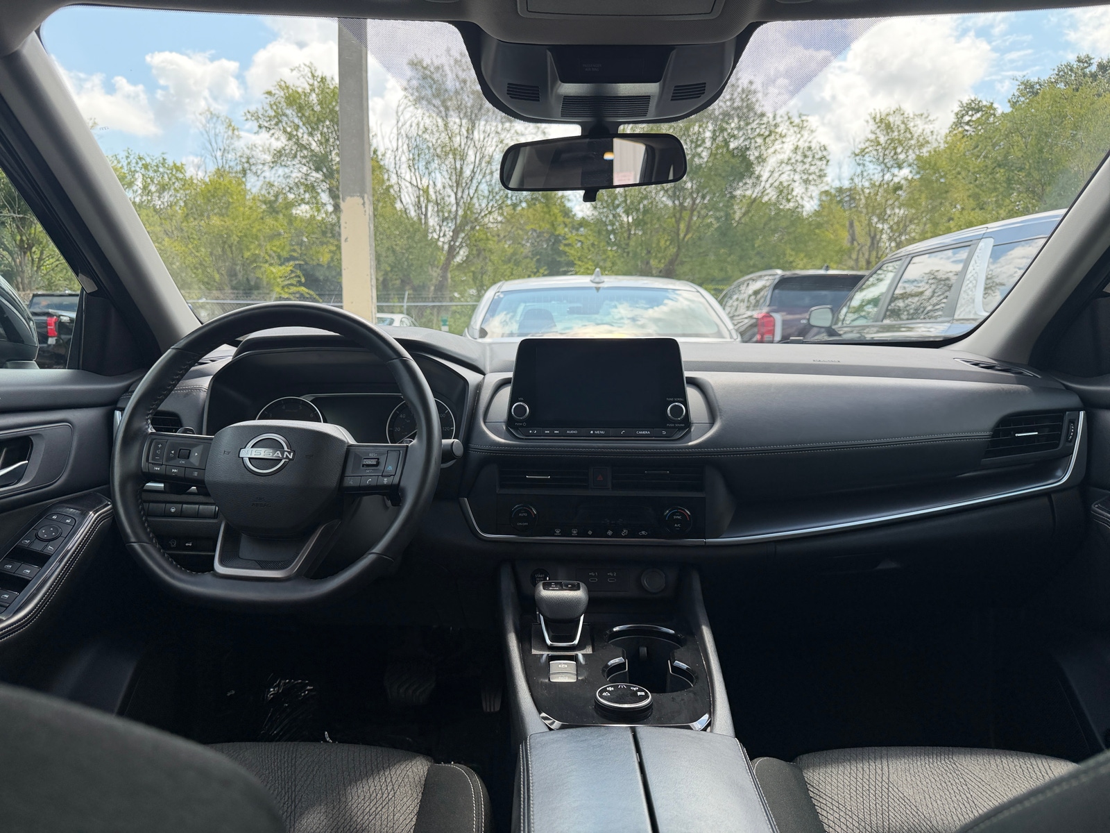 Thumbnail: 2025 Nissan Rogue - 3