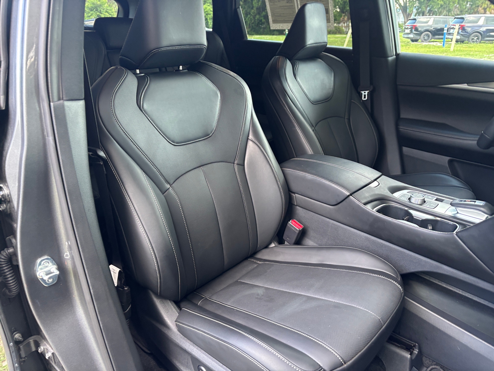 Thumbnail: 2026 INFINITI QX60 - 2