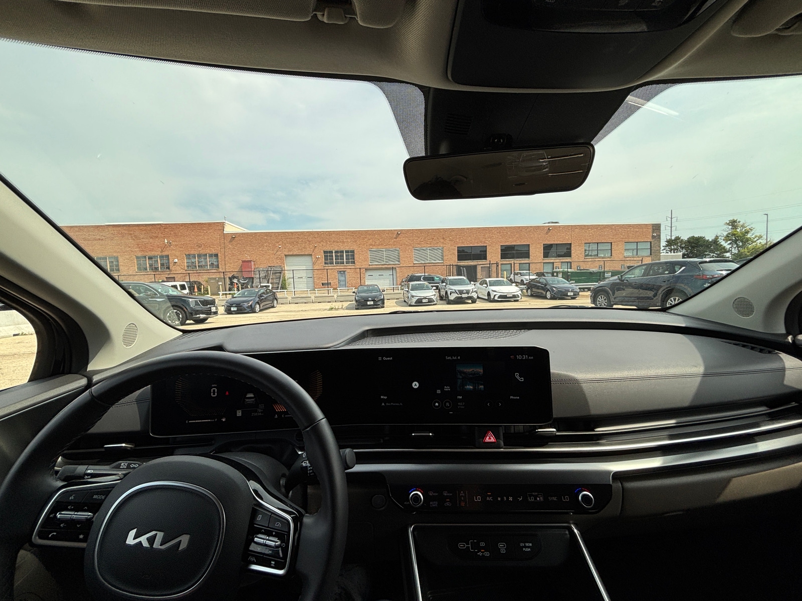Thumbnail: 2026 Kia Carnival - 3