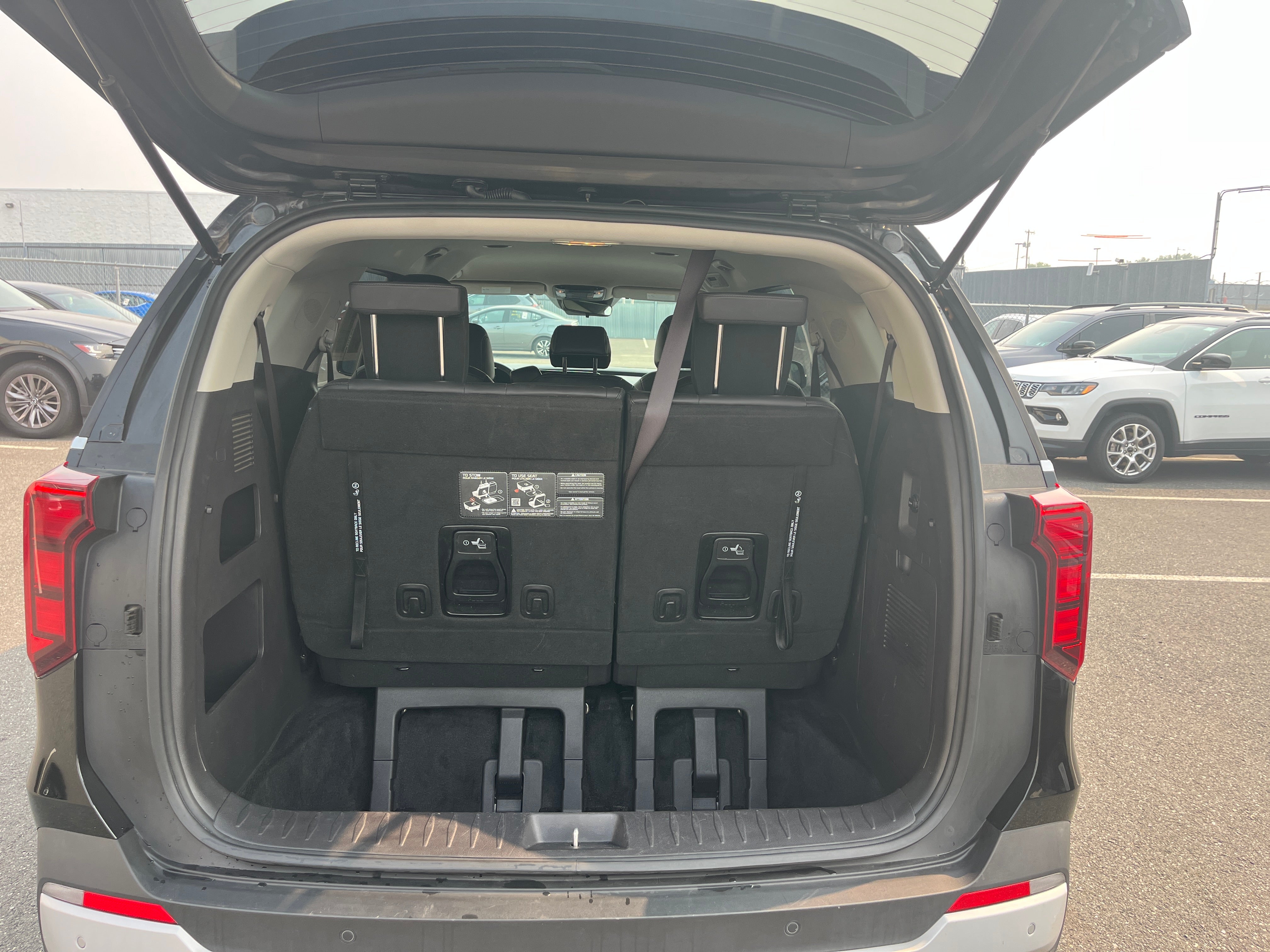 Thumbnail: 2026 Kia Carnival - 7