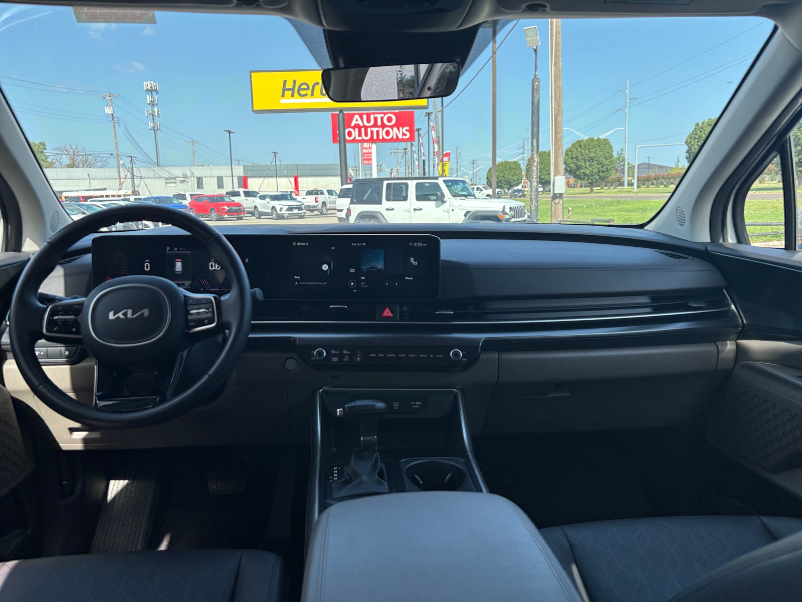 Thumbnail: 2026 Kia Carnival - 3