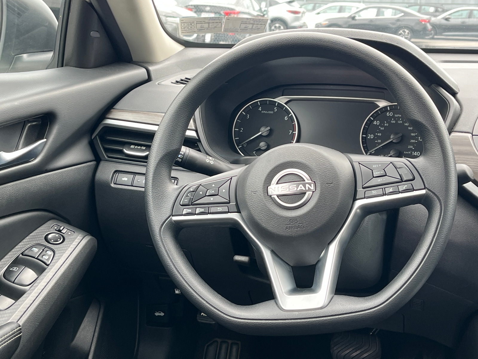 Thumbnail: 2025 Nissan Altima - 5