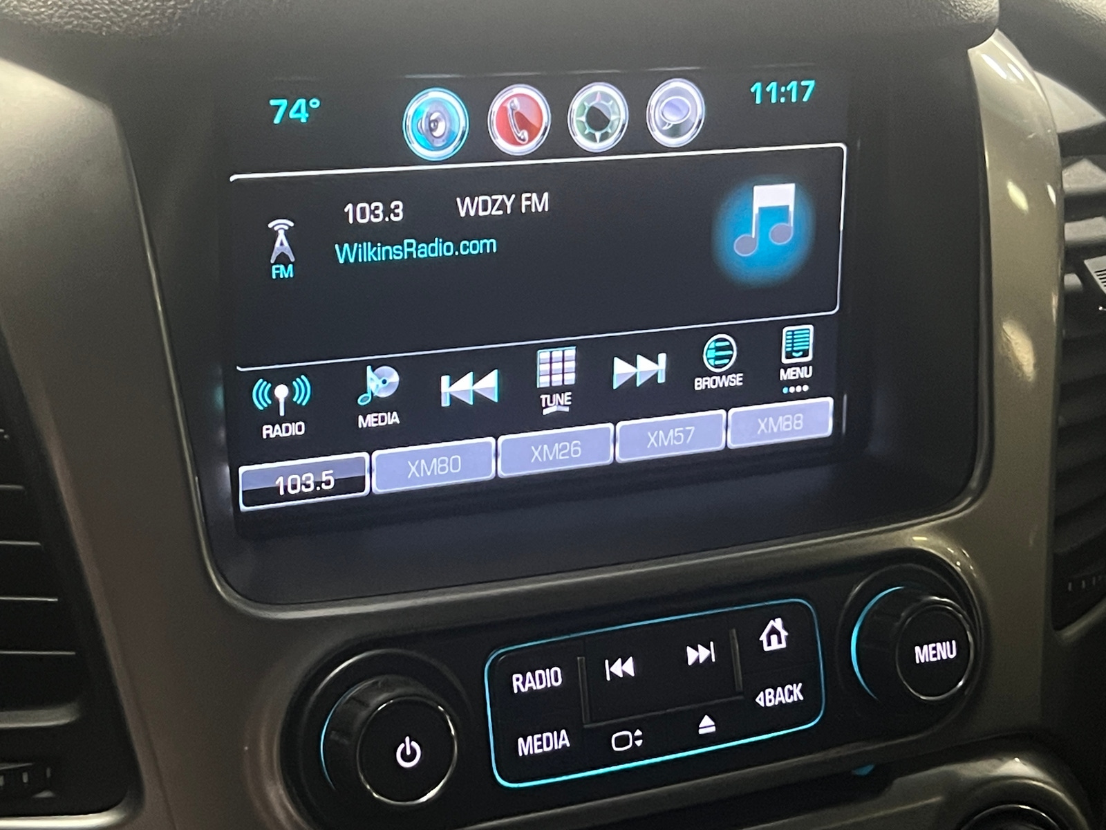 Thumbnail: 2018 Chevrolet Suburban - 4