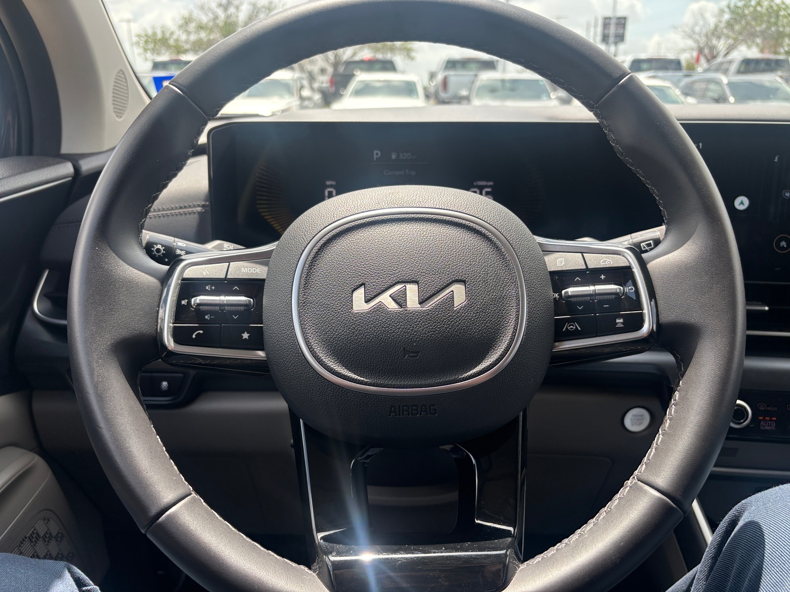 Thumbnail: 2026 Kia Carnival - 5