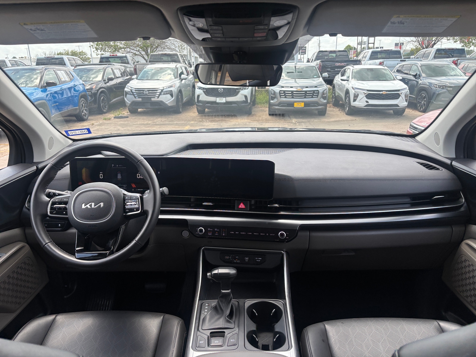 Thumbnail: 2026 Kia Carnival - 3