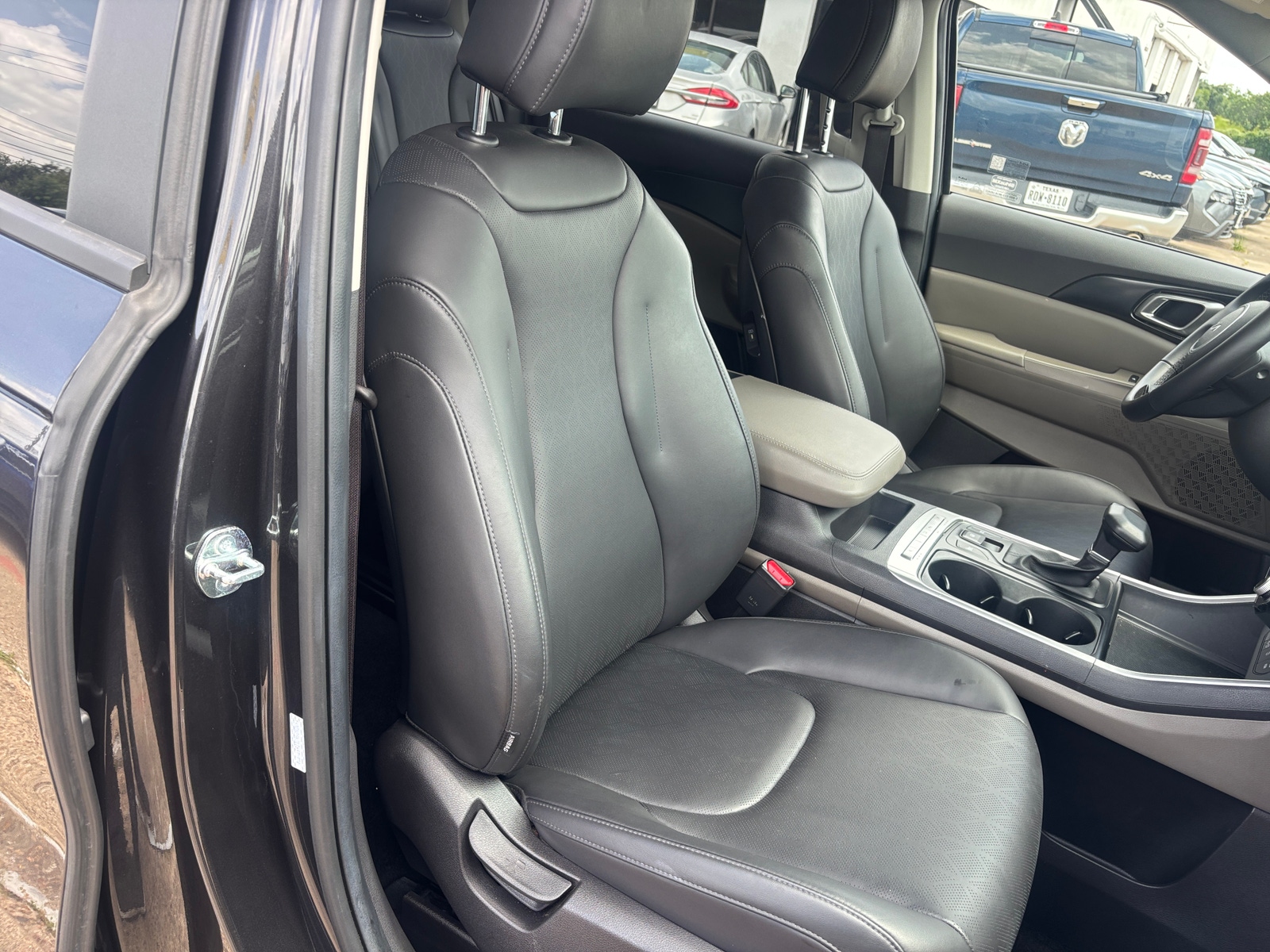 Thumbnail: 2026 Kia Carnival - 2