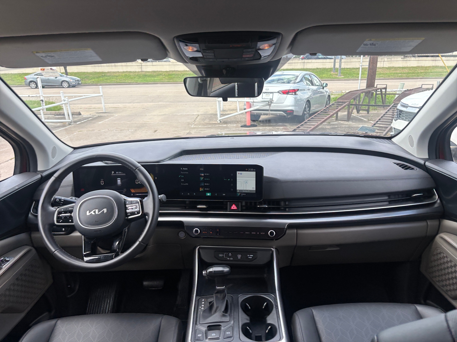 Thumbnail: 2026 Kia Carnival - 3