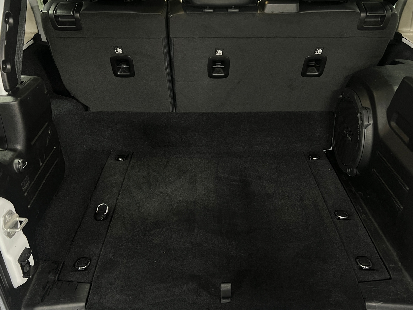 Thumbnail: 2023 Jeep Wrangler - 6
