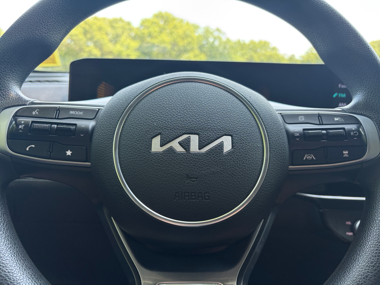 Thumbnail: 2025 Kia K5 - 5