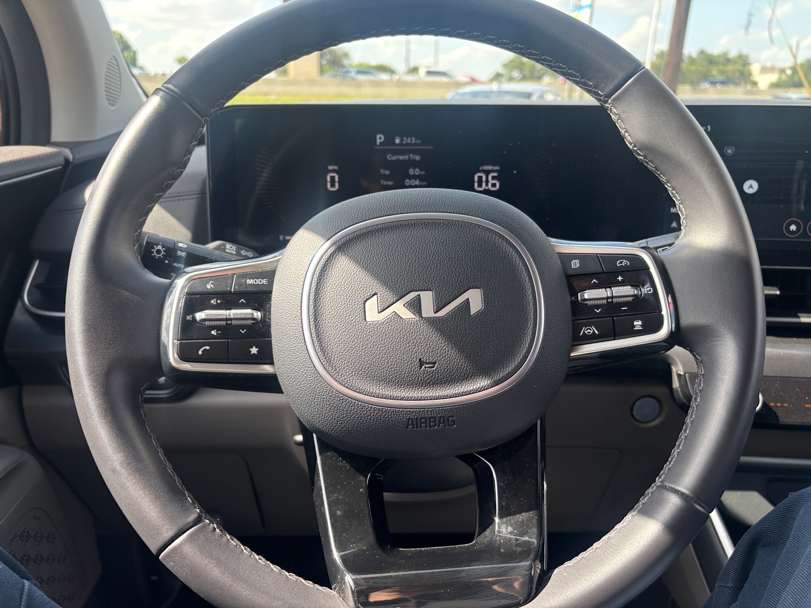 Thumbnail: 2026 Kia Carnival - 5