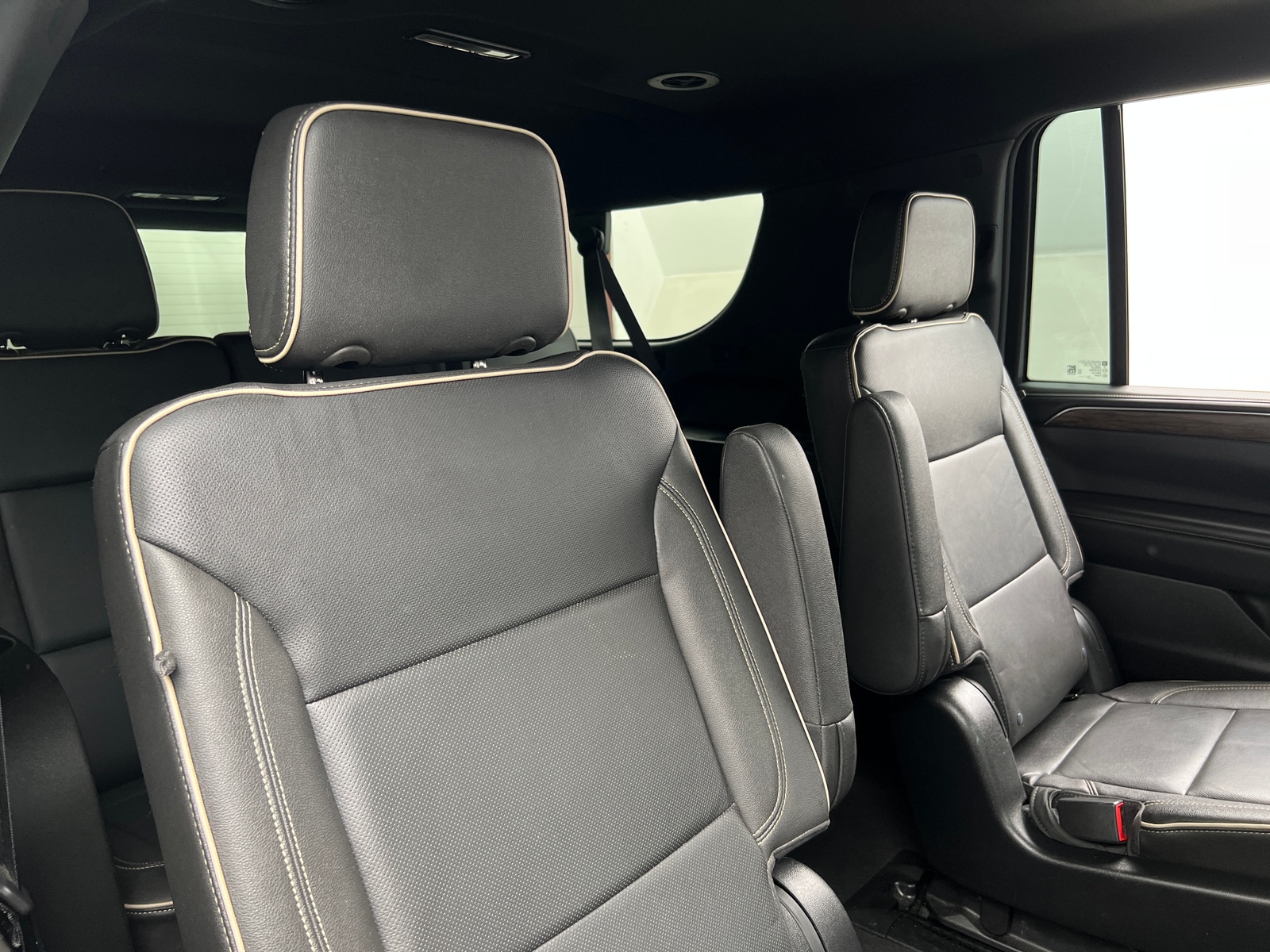 Thumbnail: 2023 Chevrolet Suburban - 5