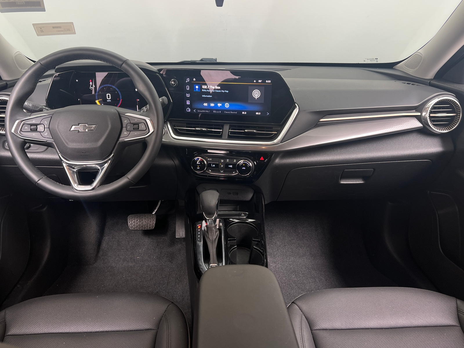 Thumbnail: 2024 Chevrolet Trax - 2