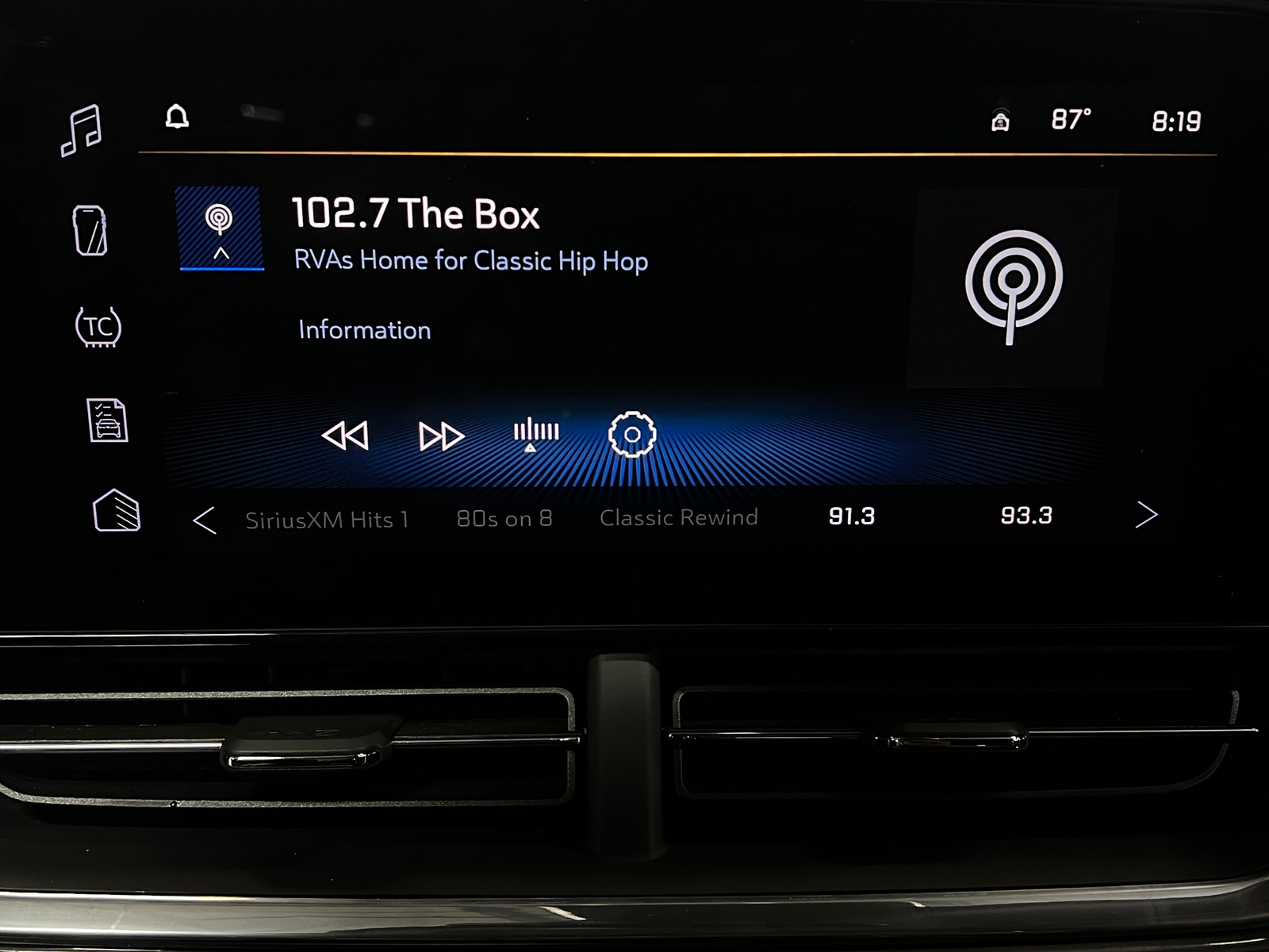 Thumbnail: 2024 Chevrolet Trax - 3