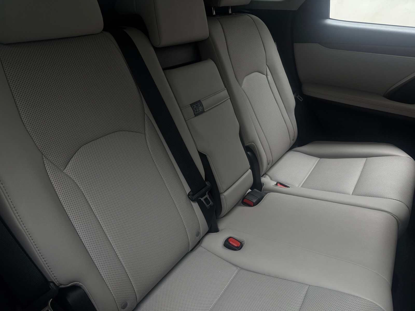 Thumbnail: 2020 Lexus RX - 5