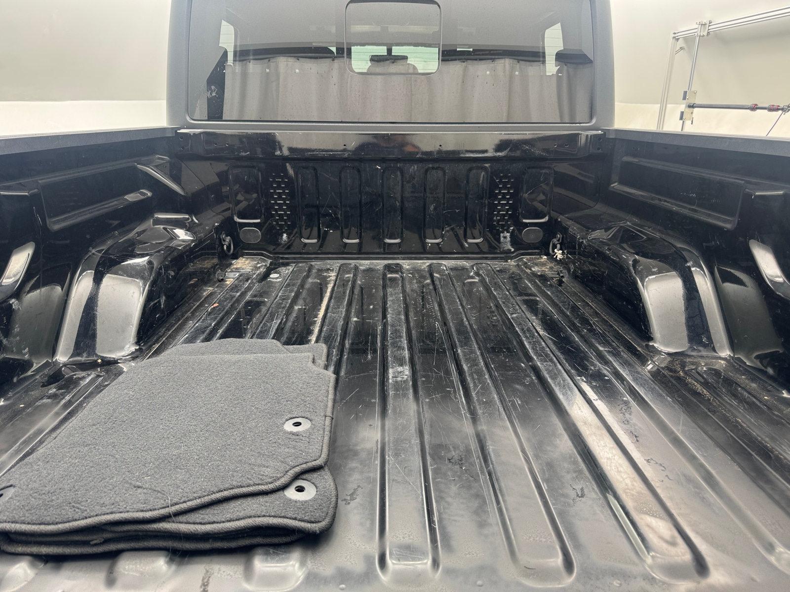 Thumbnail: 2023 Jeep Gladiator - 7