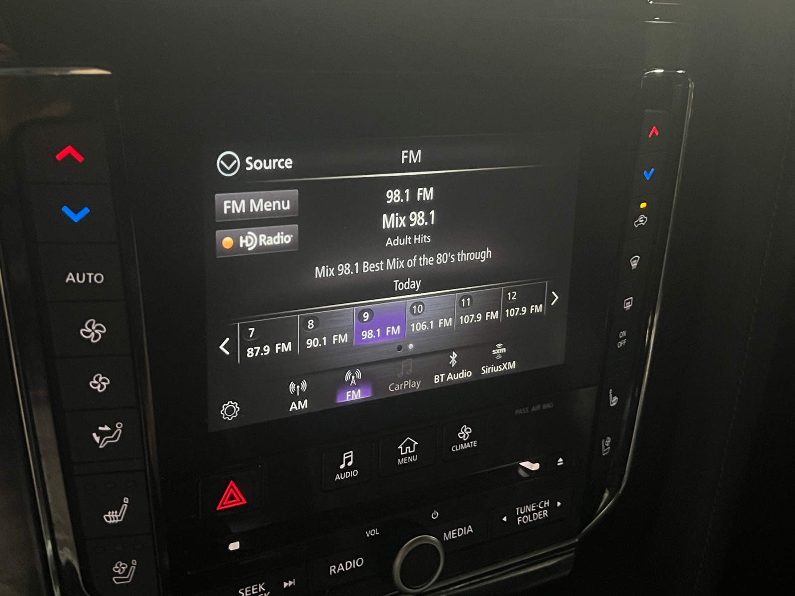 Thumbnail: 2021 INFINITI QX80 - 3
