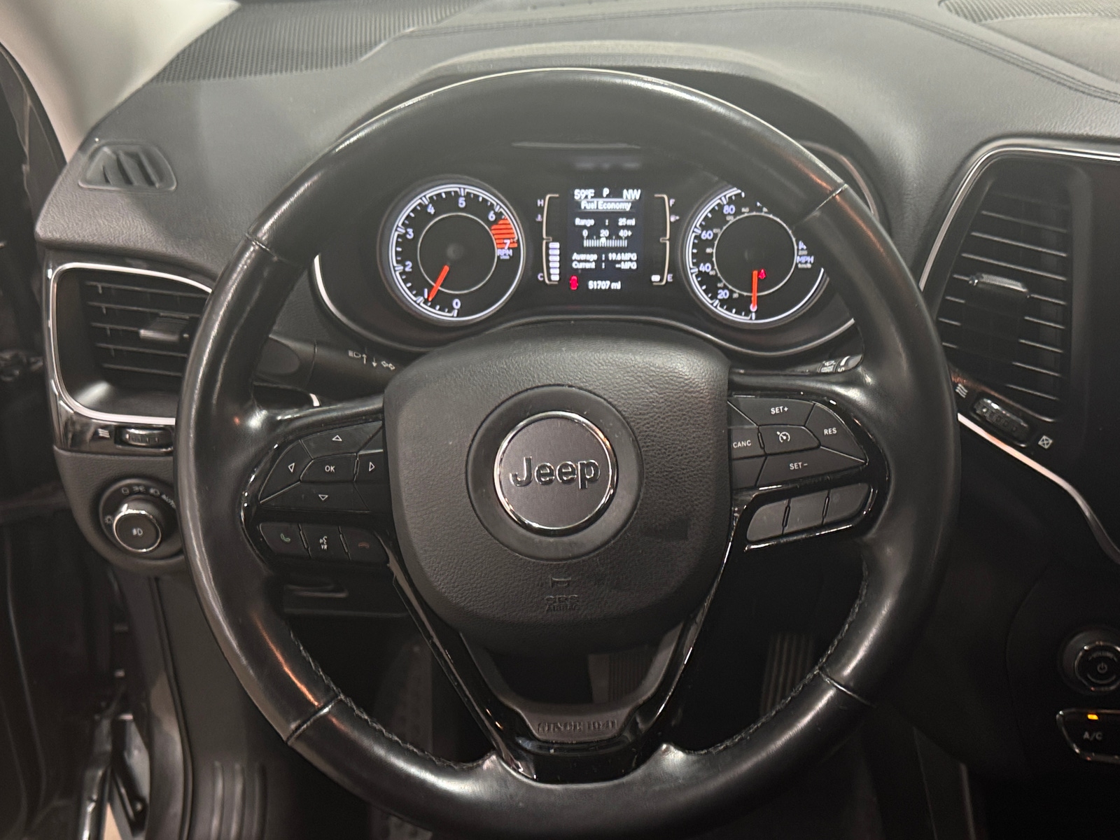 Thumbnail: 2021 Jeep Cherokee - 4