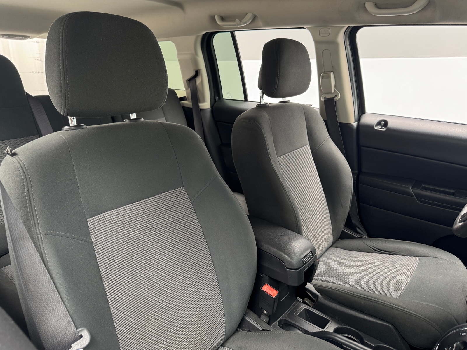 Thumbnail: 2017 Jeep Patriot - 2