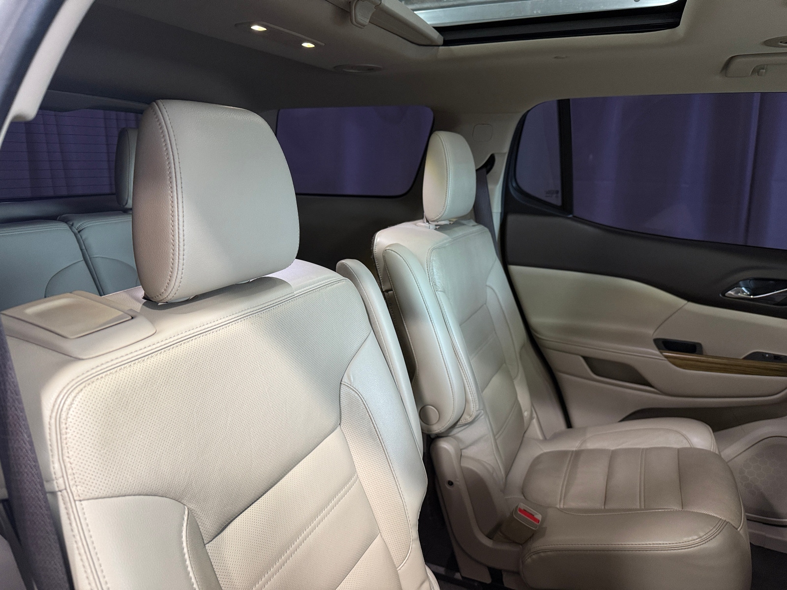 Thumbnail: 2017 GMC Acadia - 5