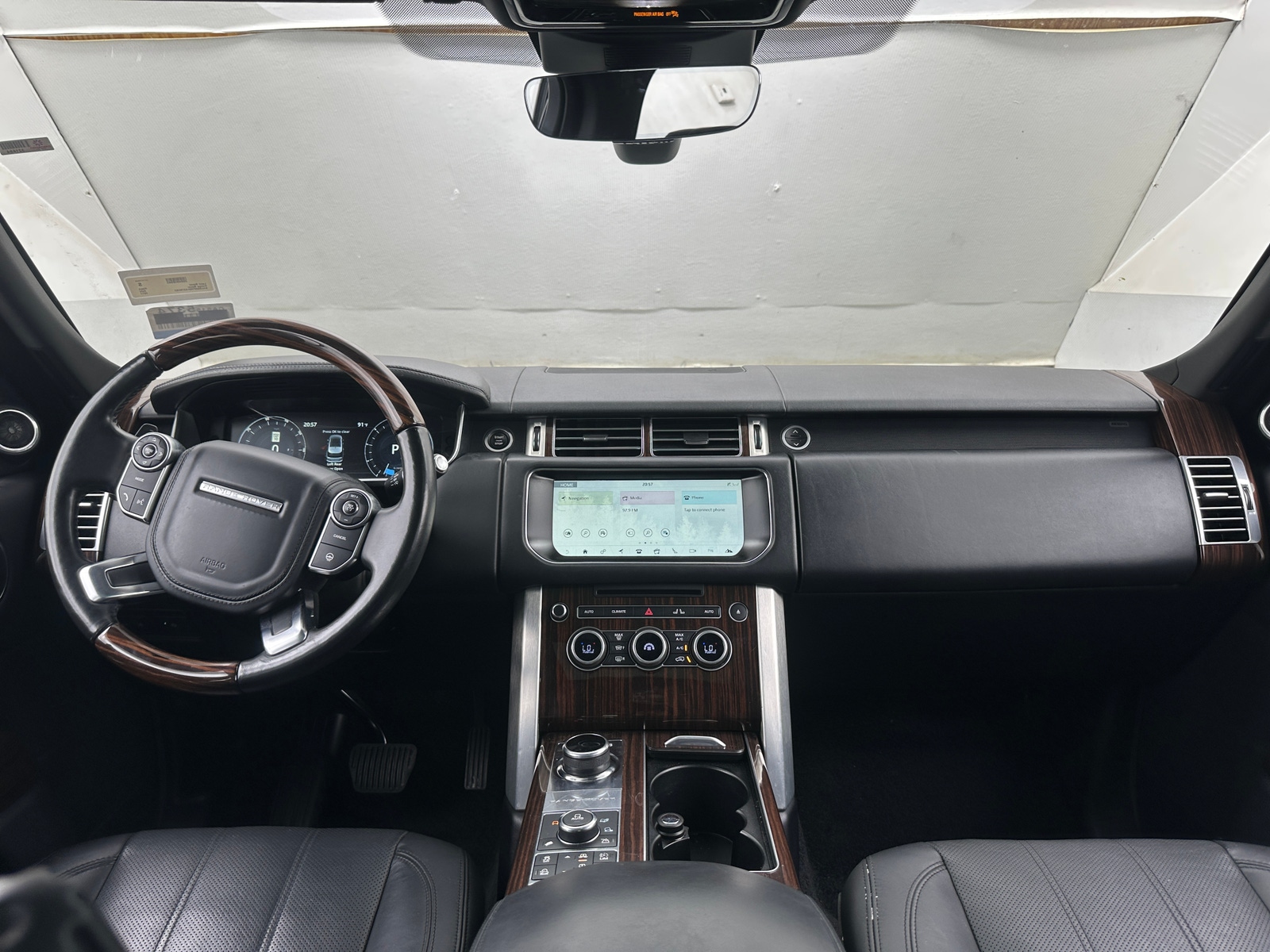 Thumbnail: 2017 Land Rover Range Rover - 2