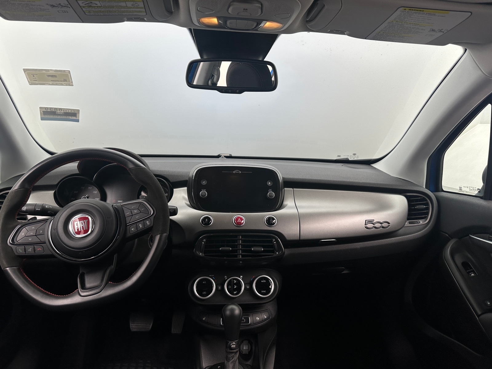 Thumbnail: 2023 Fiat 500X - 3
