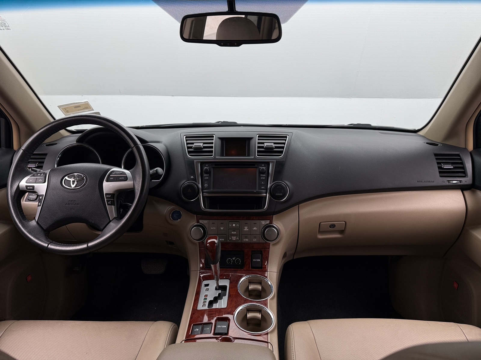 Thumbnail: 2013 Toyota Highlander - 2
