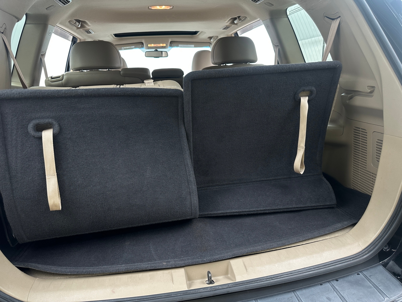 Thumbnail: 2013 Toyota Highlander - 6