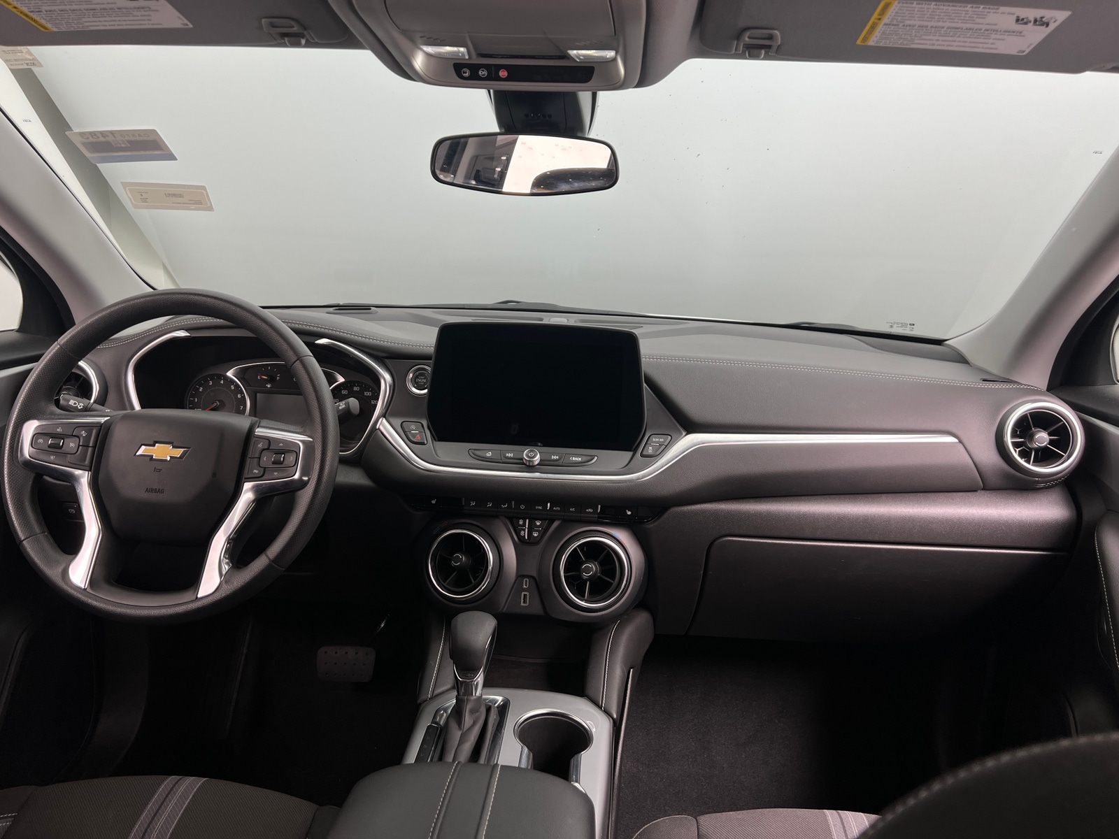 Thumbnail: 2025 Chevrolet Blazer - 3
