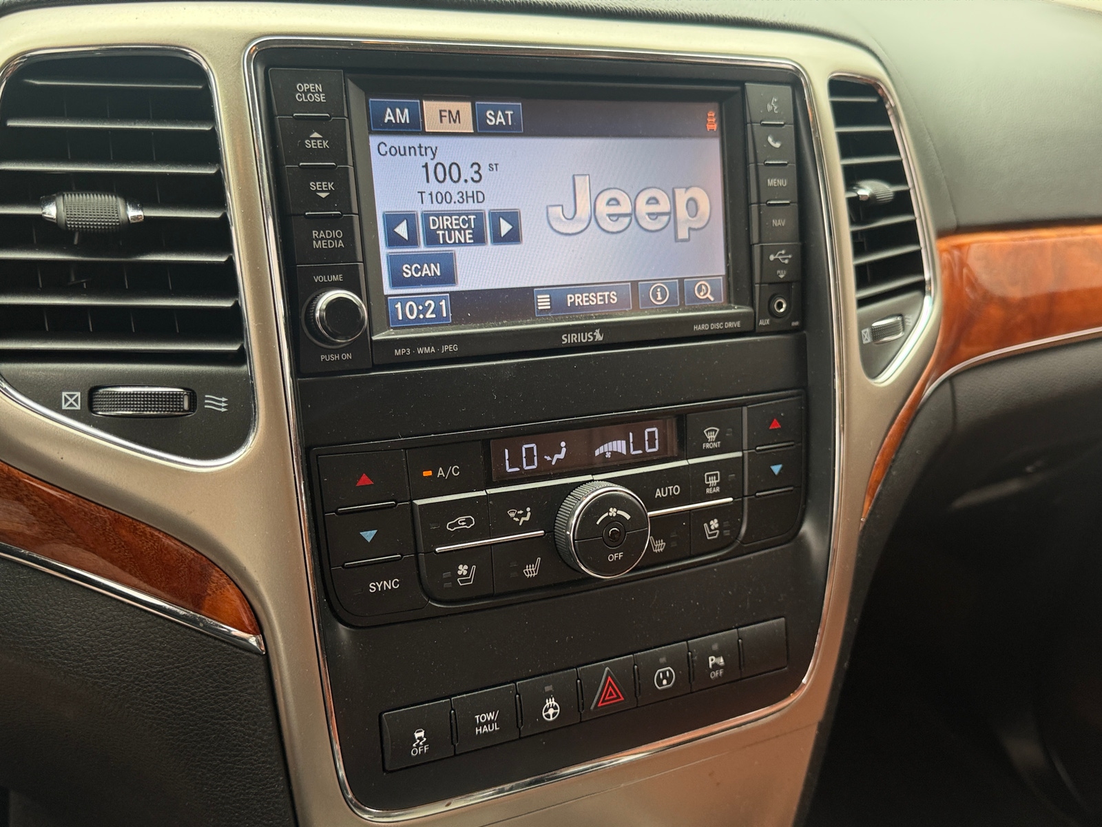Thumbnail: 2013 Jeep Grand Cherokee - 3