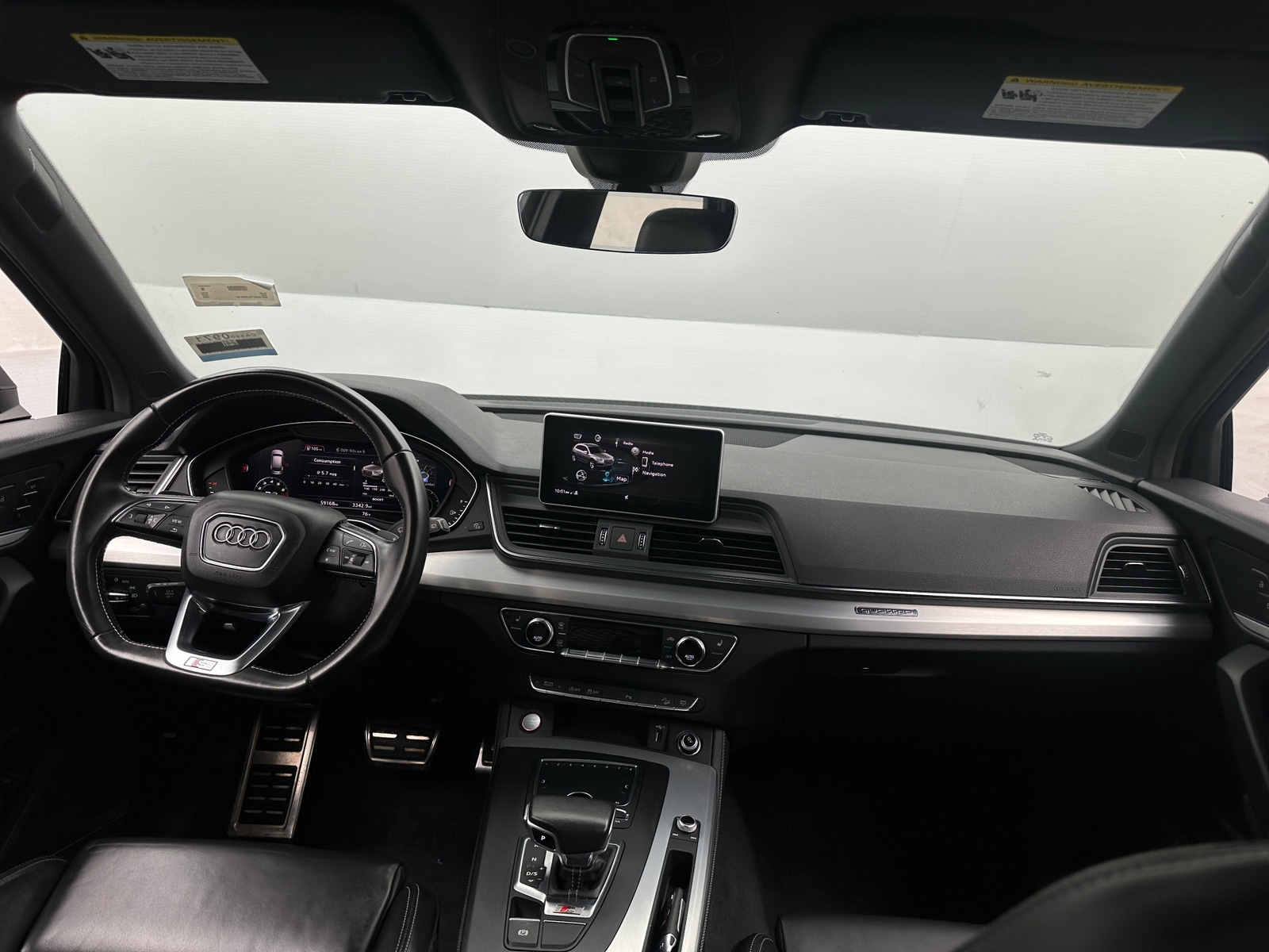 Thumbnail: 2020 Audi SQ5 - 3
