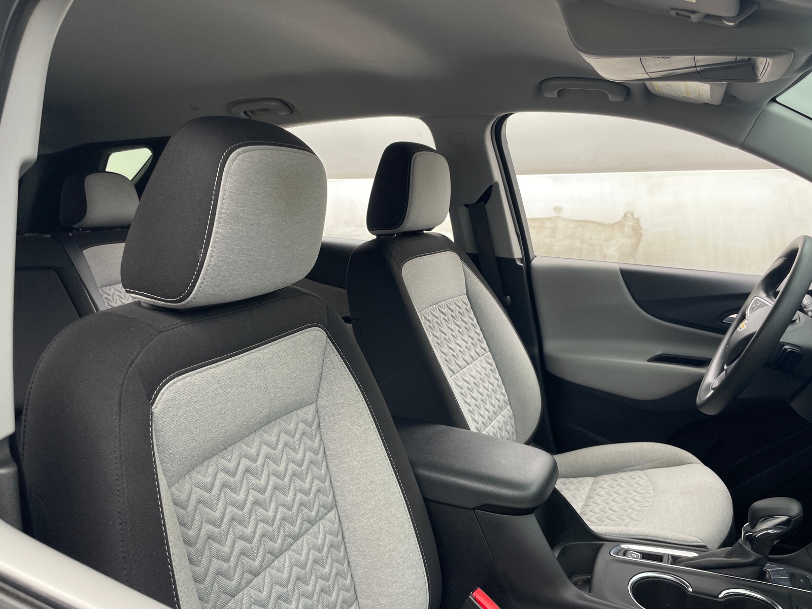Thumbnail: 2022 Chevrolet Equinox - 2
