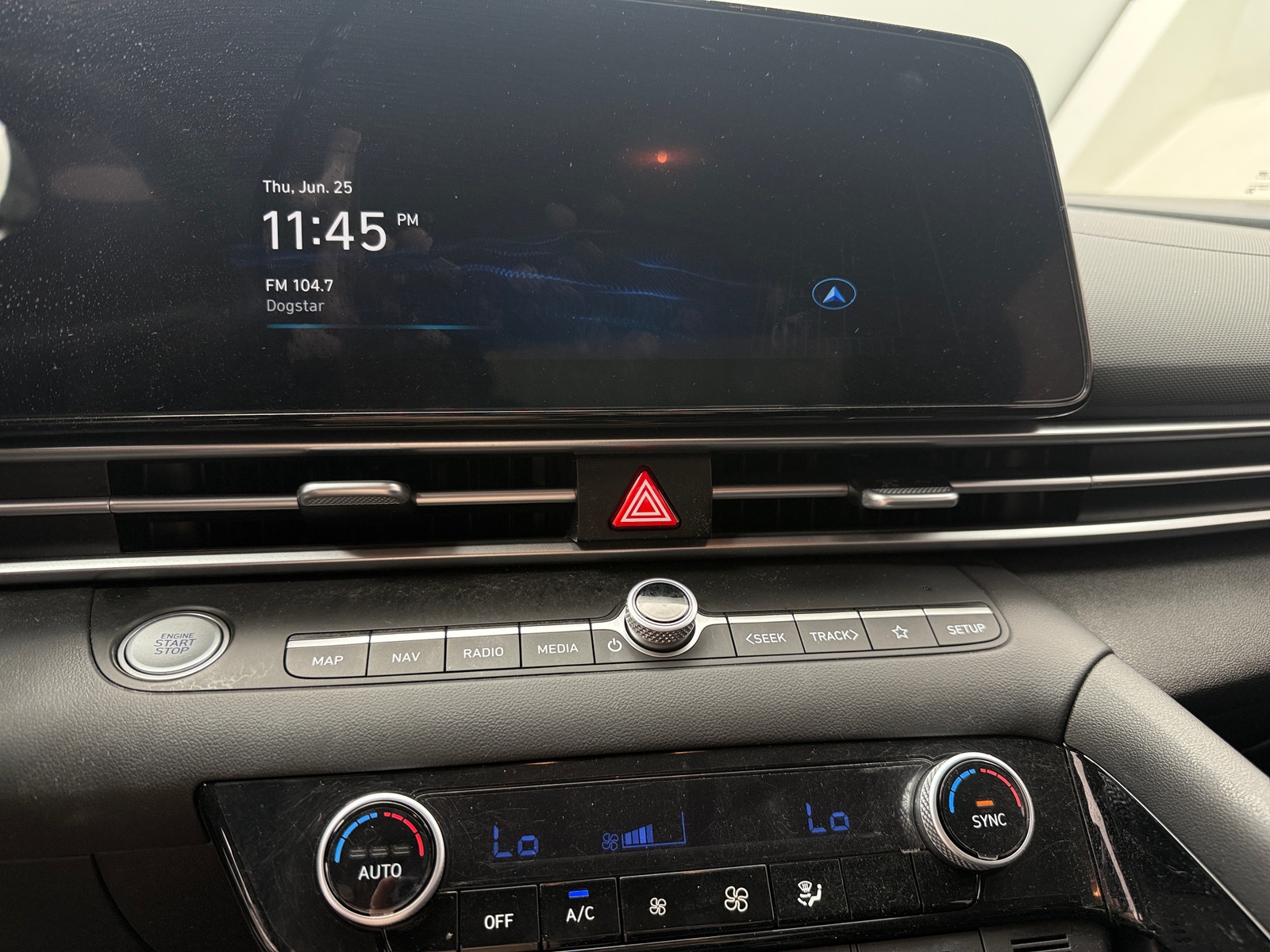 Thumbnail: 2023 Hyundai Elantra - 4