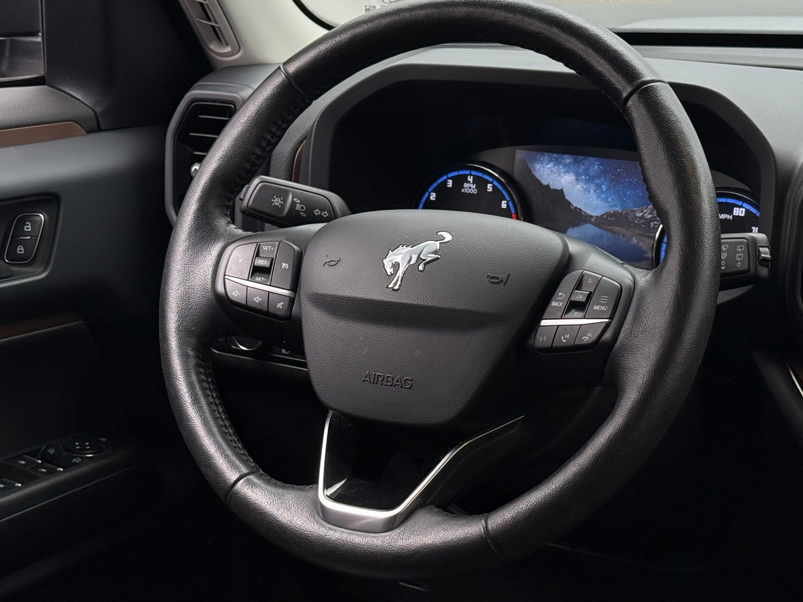 Thumbnail: 2022 Ford Bronco Sport - 4